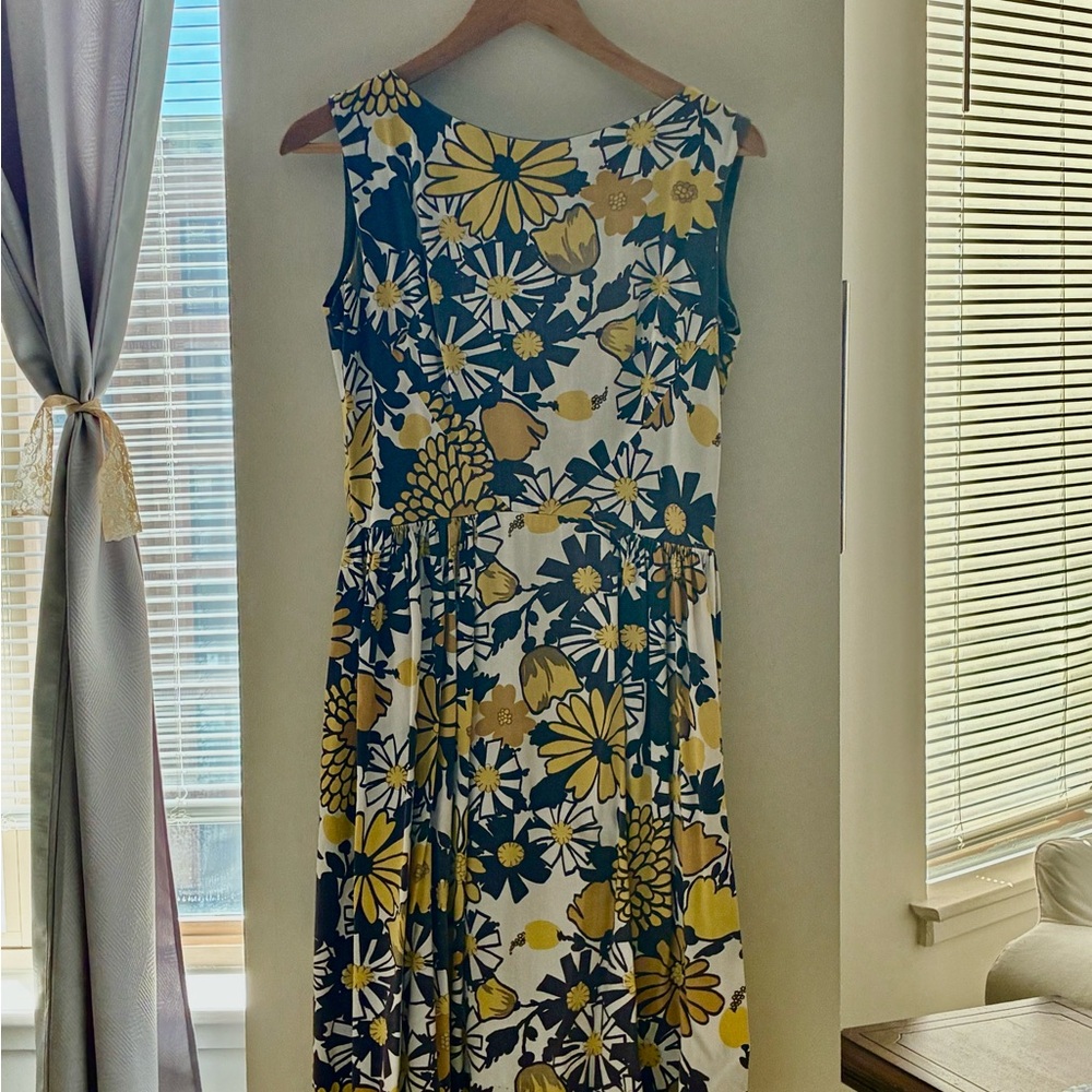 Floral Sleeveless Dress - Yellow and black